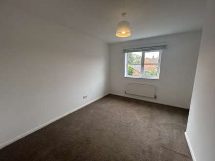 Mallards Way, Bicester, Image 5