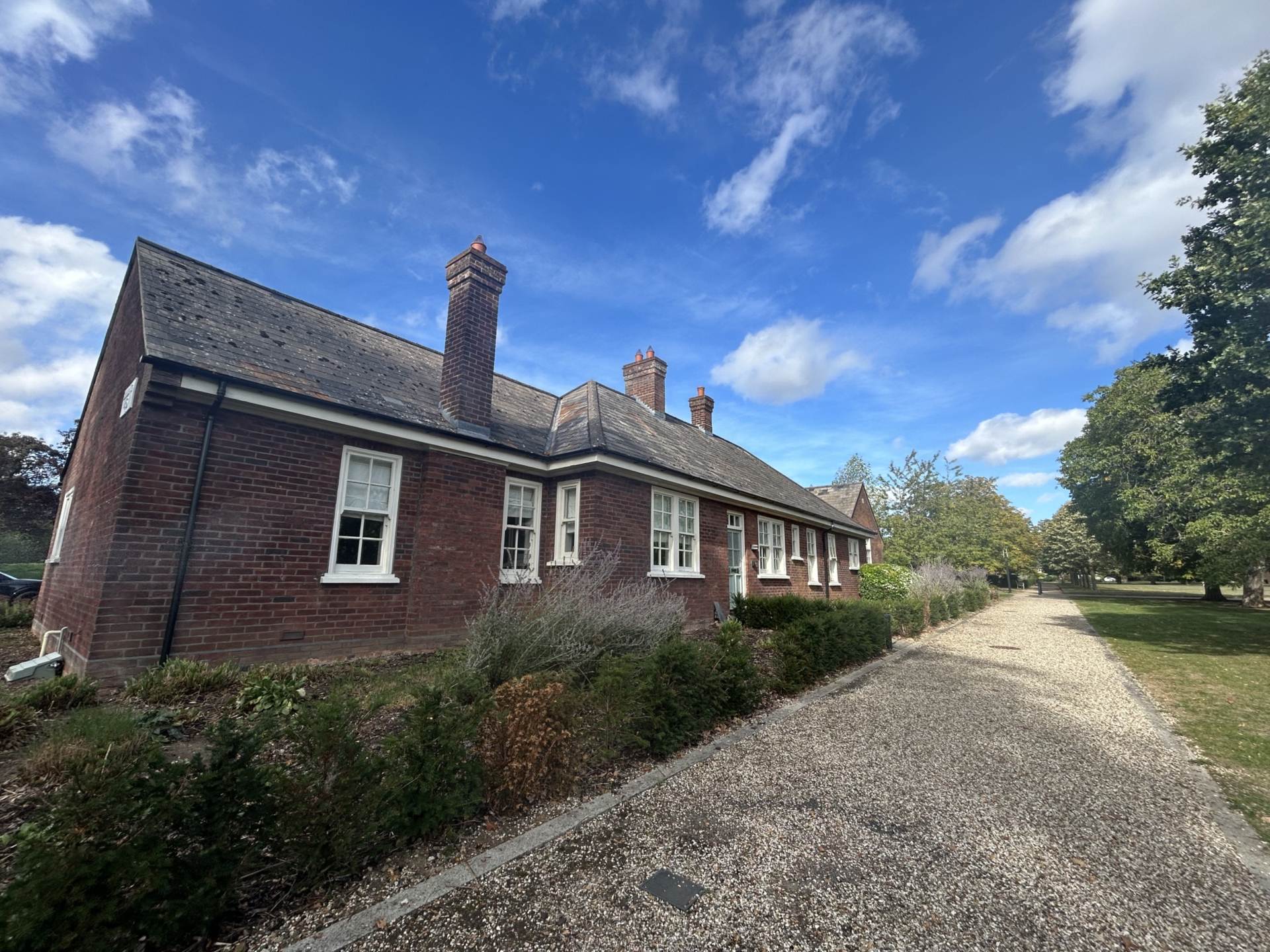 The Parade, Caversfield, Image 12