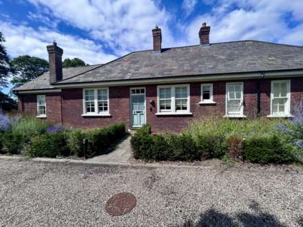 The Parade, Caversfield, Image 11