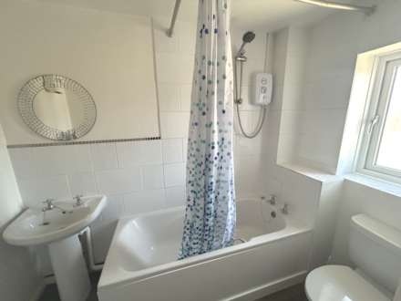 Spruce Drive, Bicester, Image 8