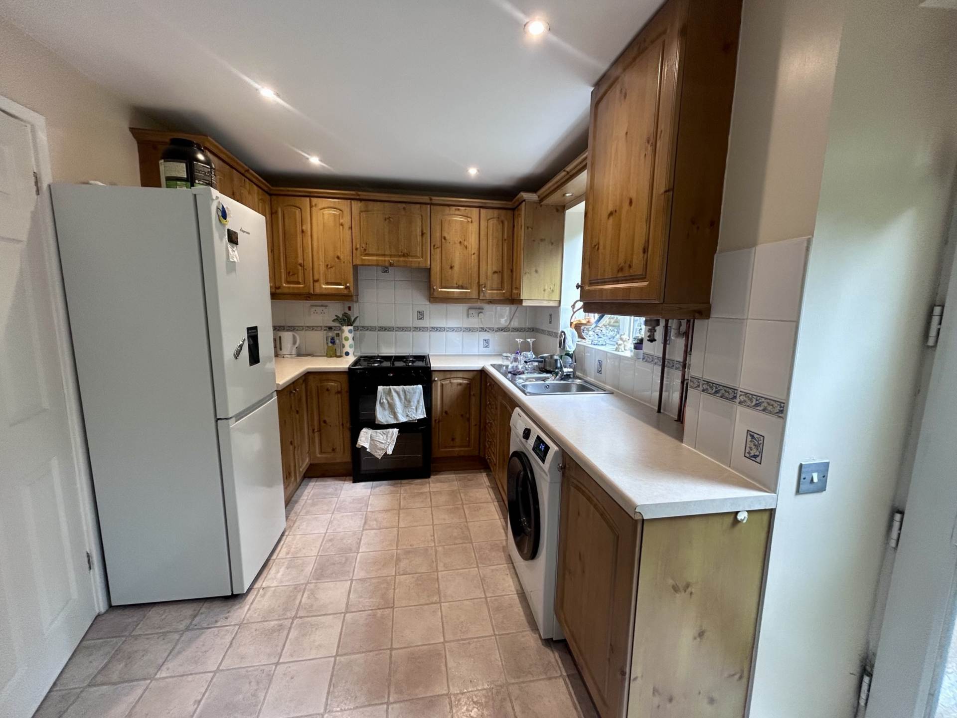 Moor Pond Close, Bicester, Image 3
