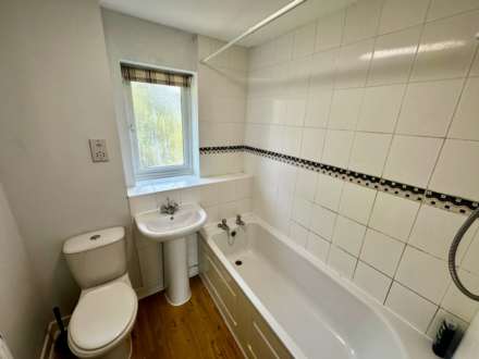 Moor Pond Close, Bicester, Image 9