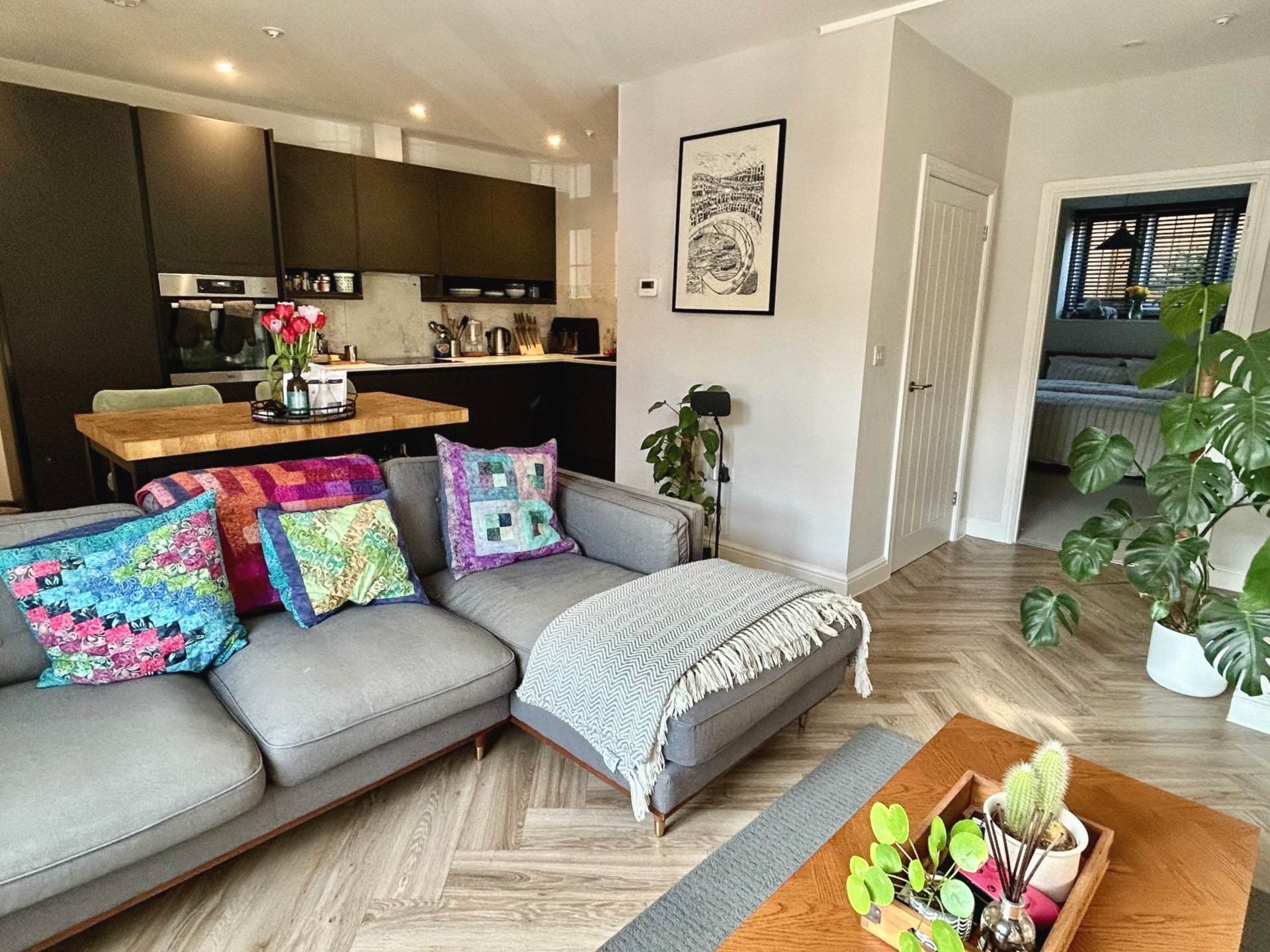 The Courts, Warwick Road., Image 2