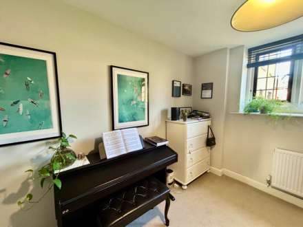 The Courts, Warwick Road., Image 16