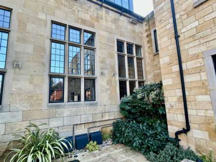 The Courts, Warwick Road., Image 21