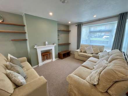 Goodrington Close, Banbury, Image 2