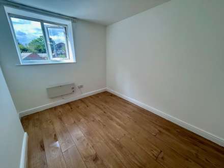 North Bar, Banbury, Image 4