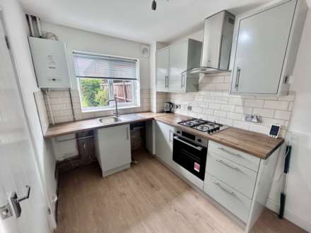 Maple Close, Banbury, Image 3