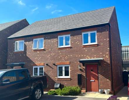 Nash Road, Bicester, Image 1