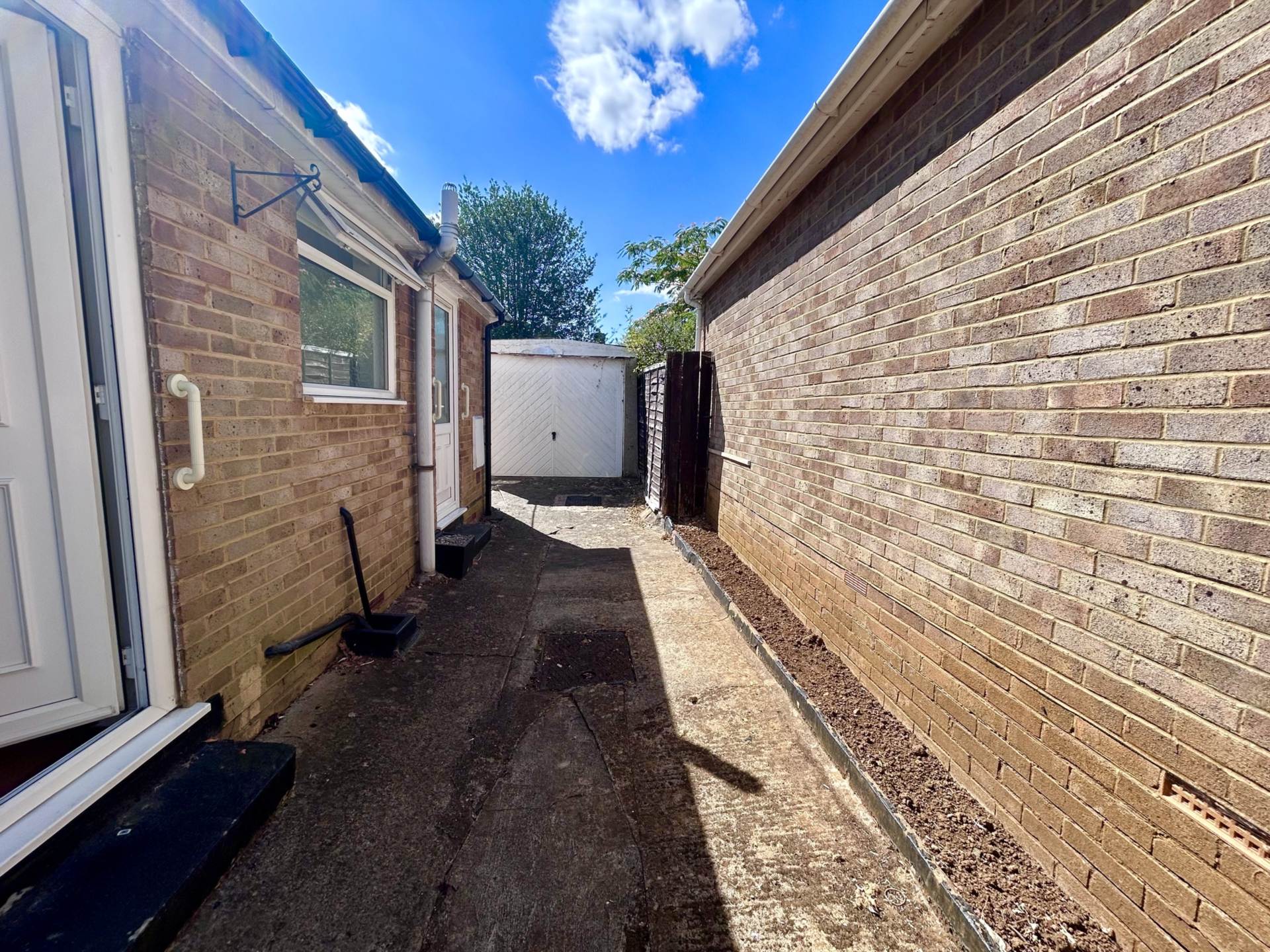Kingston Close, Middleton Cheney, Image 10