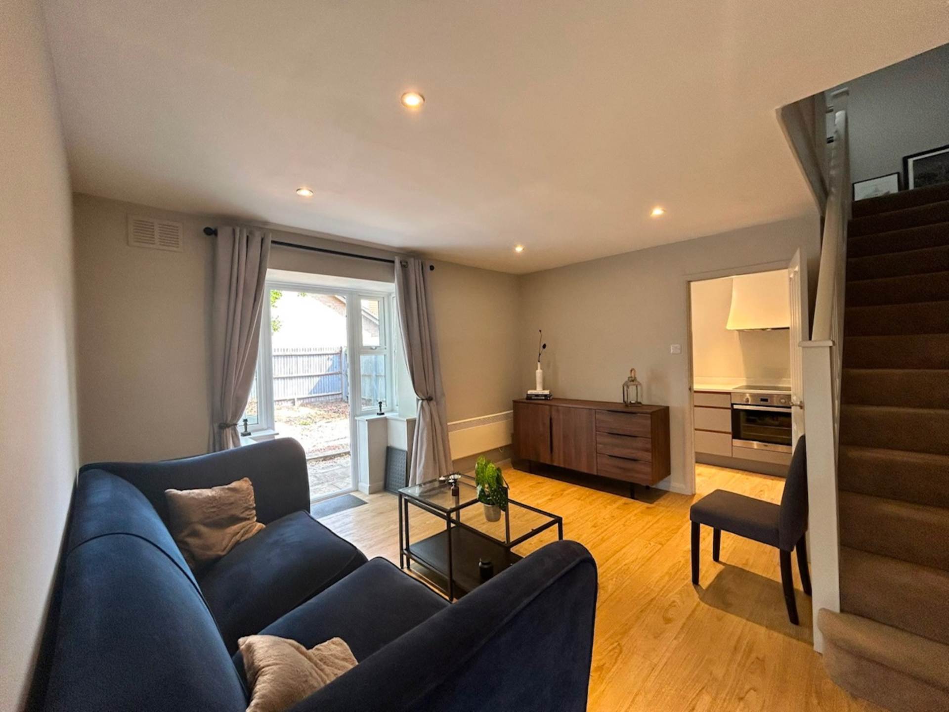Canterbury Close, Banbury, Image 3