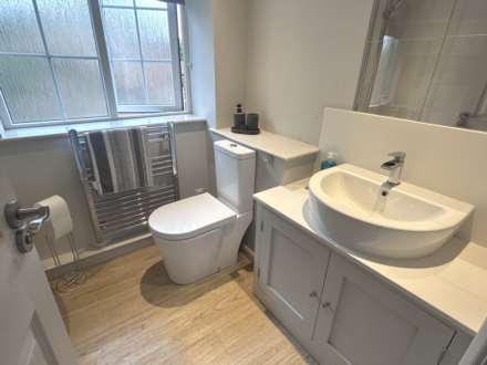 Canterbury Close, Banbury, Image 7