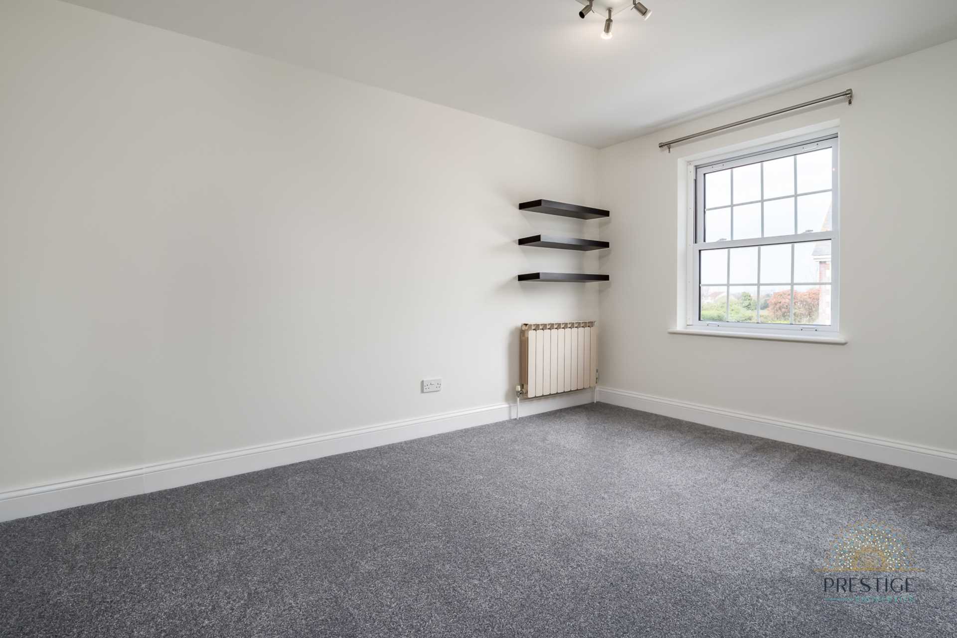 ST CLEMENT, Image 11