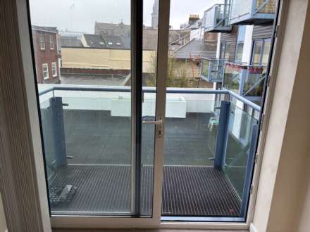 New Street - QUALIFIED, Image 5