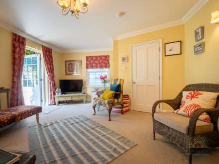 Greve de Lecq - QUALIFIED FURNISHED COASTAL COTTAGE, Image 7