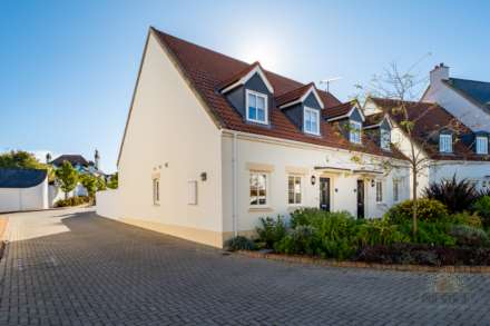 3 Bedroom Semi-Detached, Hameau de la Mer