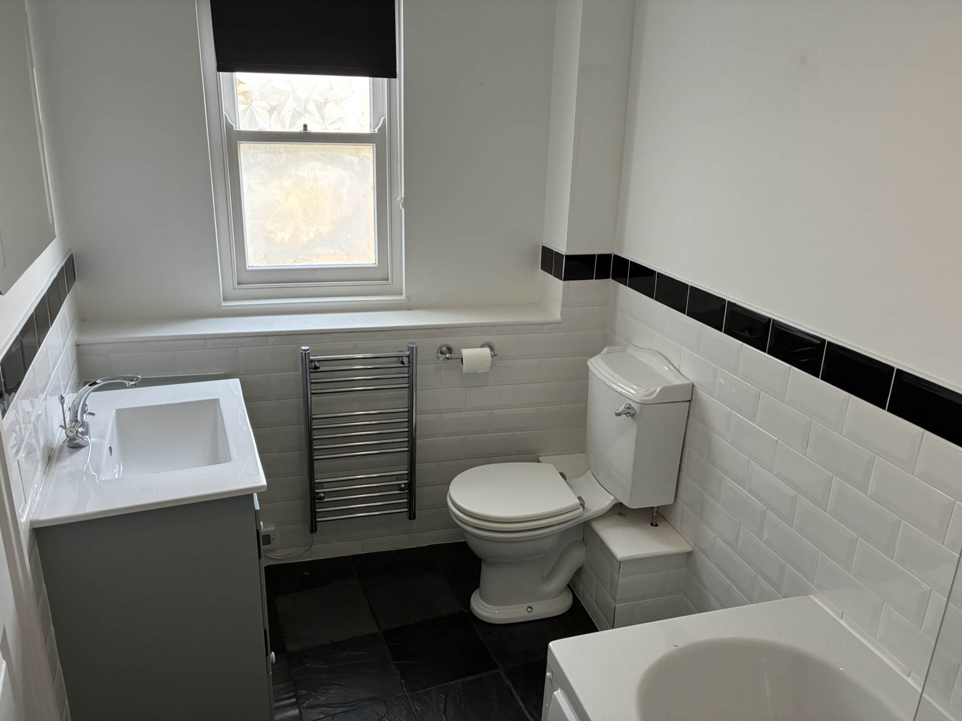 La Rue Du Hocq, Image 12