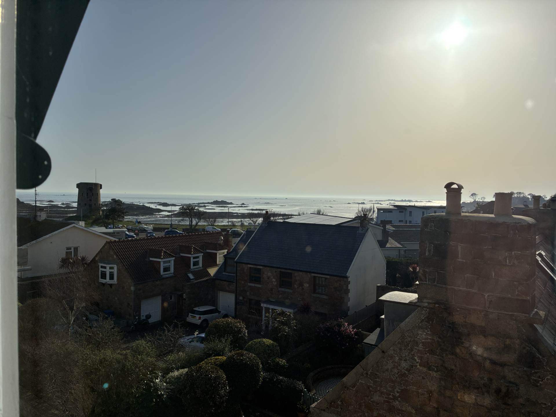 La Rue Du Hocq, Image 13