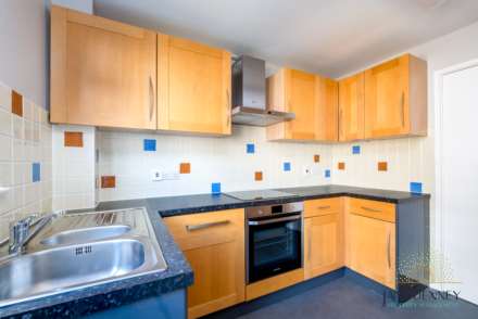 St Clement -   QUALIFIED, Image 4