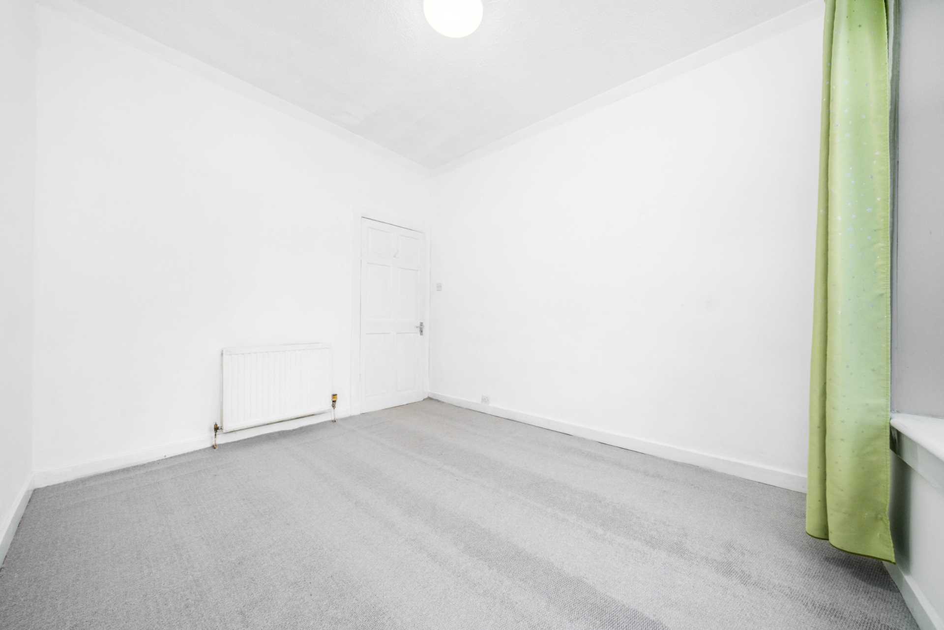Castlemilk Road, Kingspark, Image 12