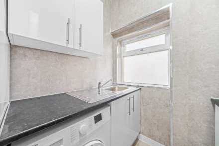 Castlemilk Road, Kingspark, Image 14