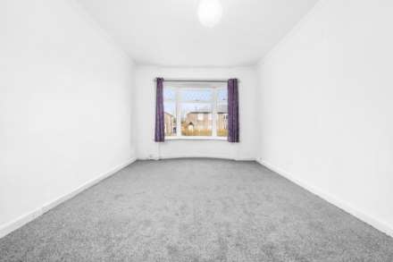 Castlemilk Road, Kingspark, Image 9