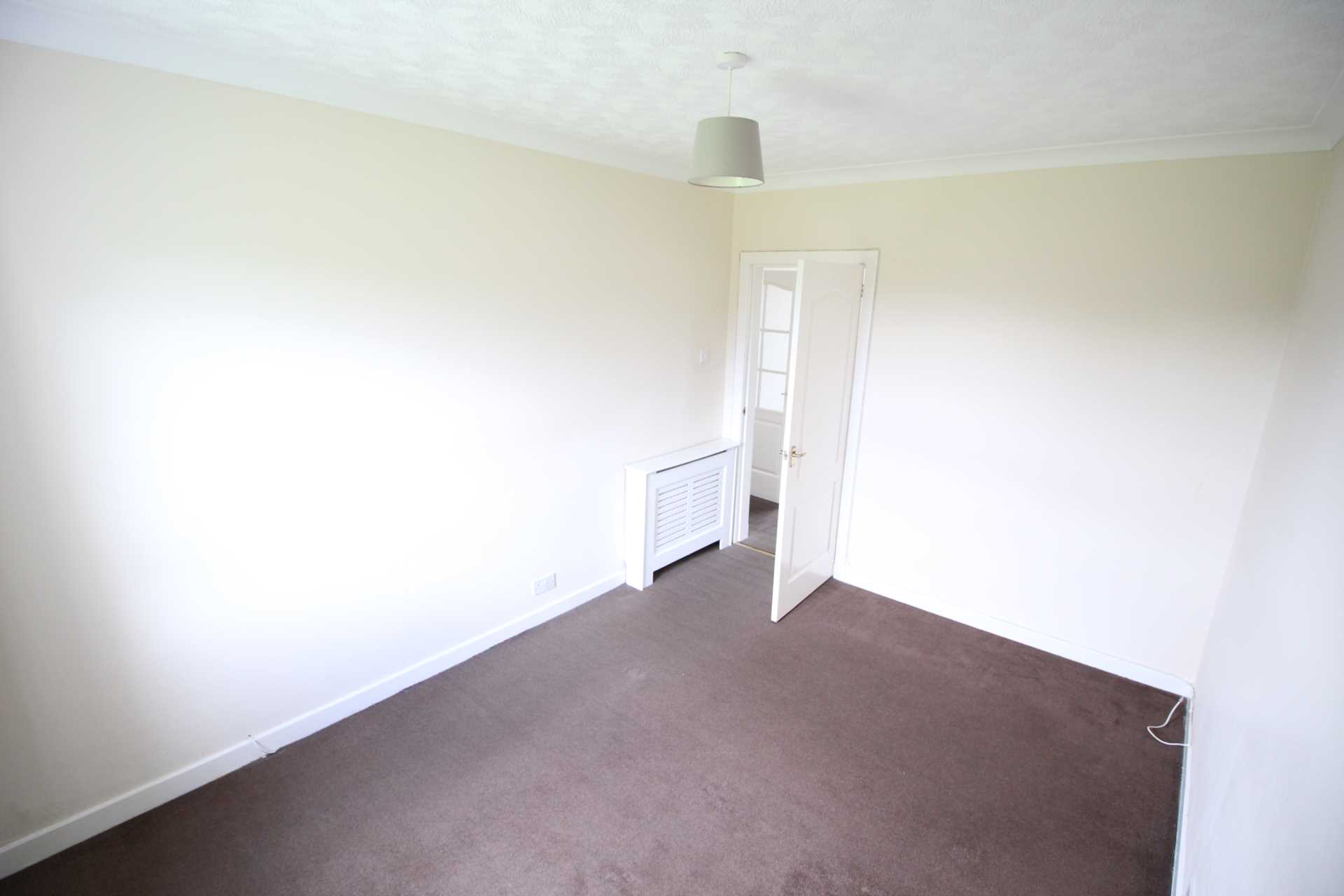 Lyle Crescent, Bishopton, Image 7