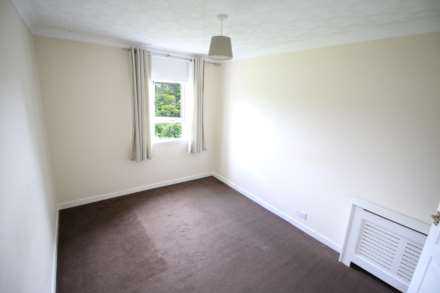 Lyle Crescent, Bishopton, Image 6