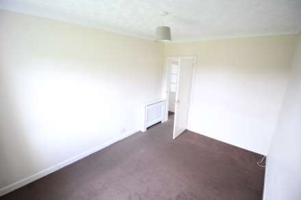 Lyle Crescent, Bishopton, Image 7