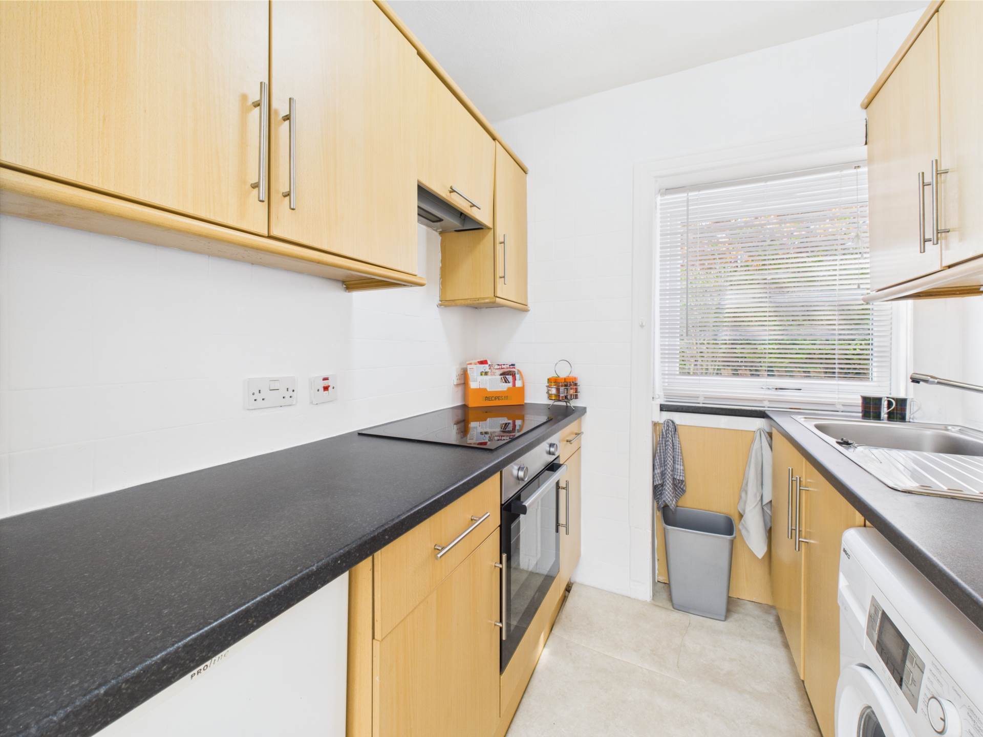 Kingsheath  Avenue, Kingspark, Image 12