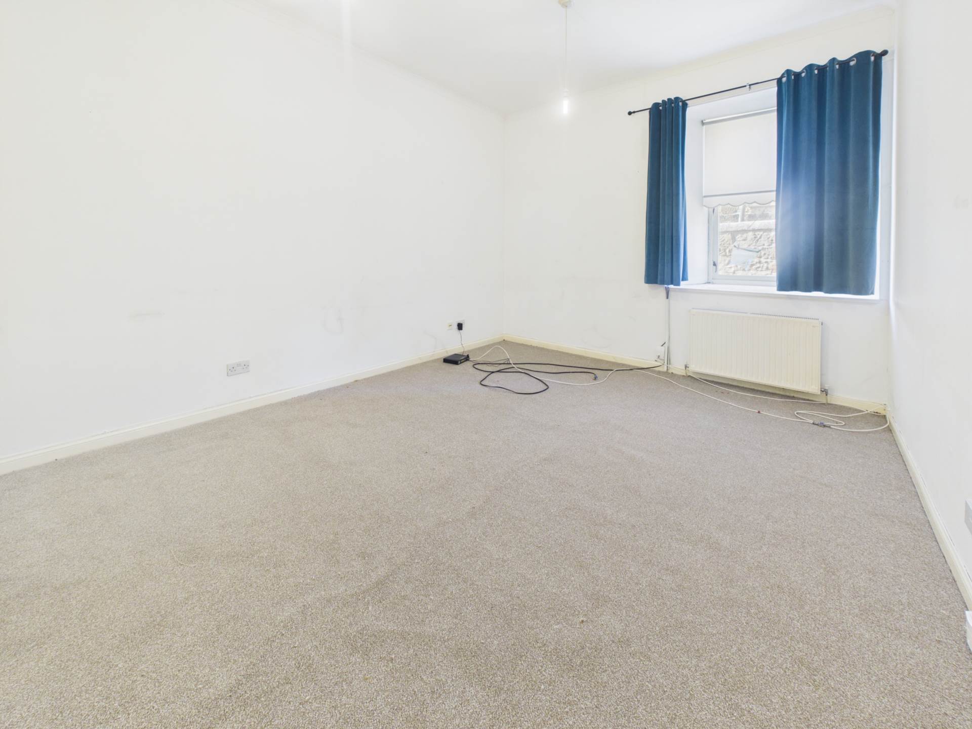 Maxwell Court, Coatbridge, Image 3