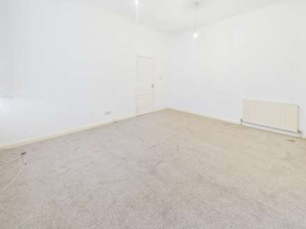 Maxwell Court, Coatbridge, Image 2