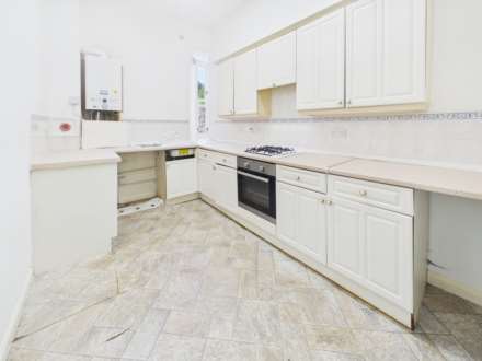 Maxwell Court, Coatbridge, Image 4