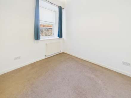 Maxwell Court, Coatbridge, Image 7