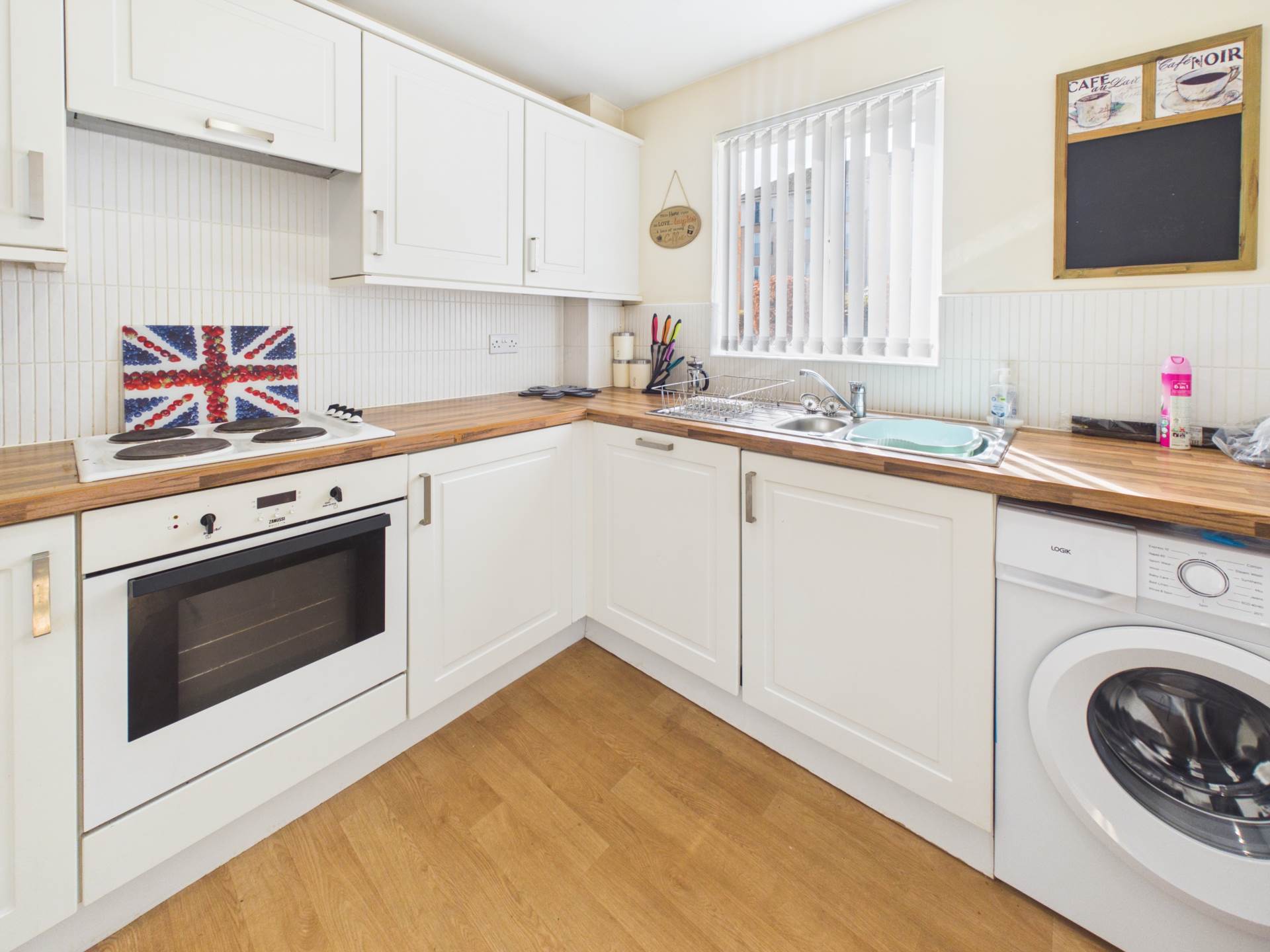 East Greenlees Gardens, Glasgow, Image 5