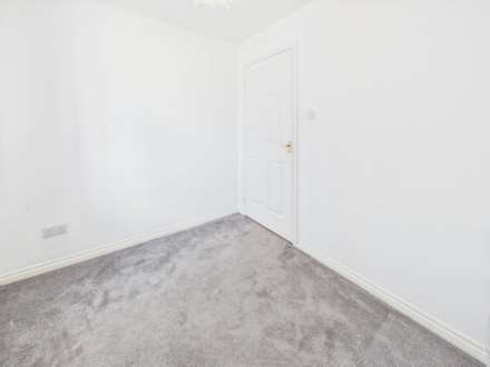 East Greenlees Gardens, Glasgow, Image 12