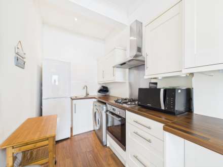 Barfillan Drive, Glasgow, Image 5