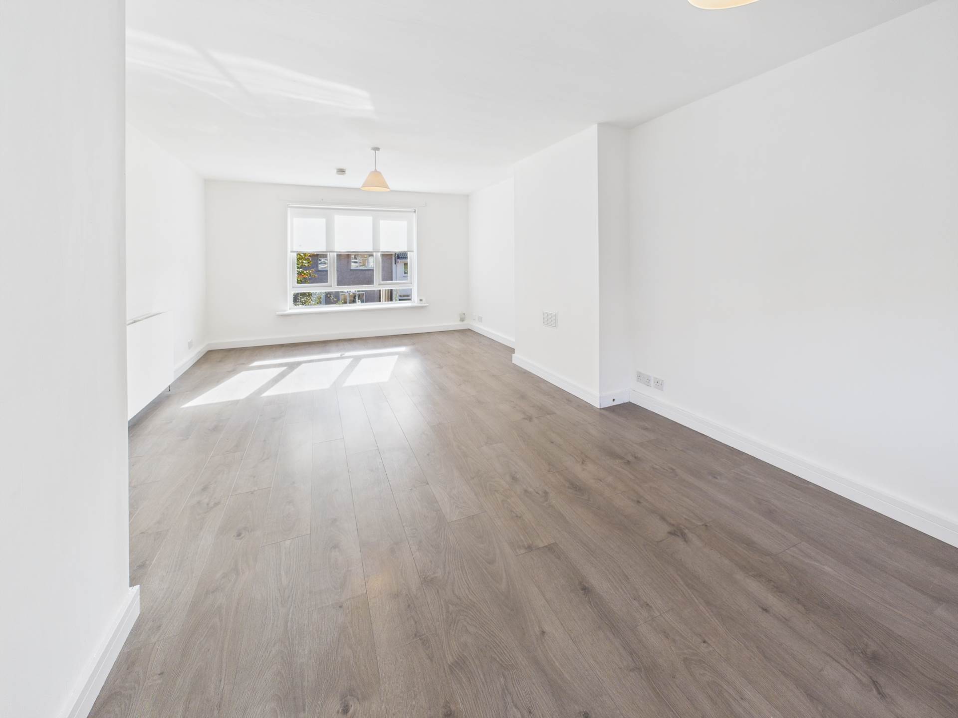 Buchan Green, Calderwood, East Kilbride, Image 3