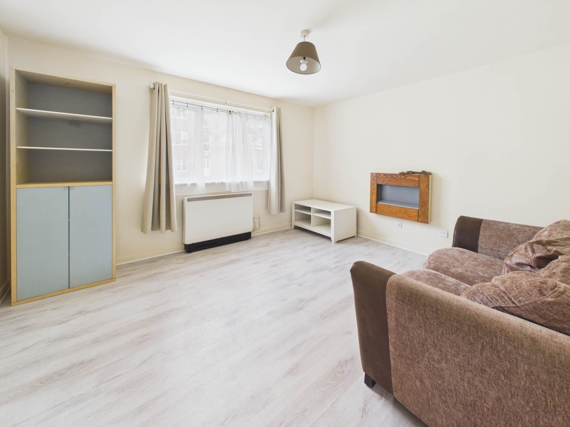 Flat 1, 6 Tullis Gardens, G40 1AF, Image 7