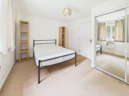 Flat 1, 6 Tullis Gardens, G40 1AF, Image 3