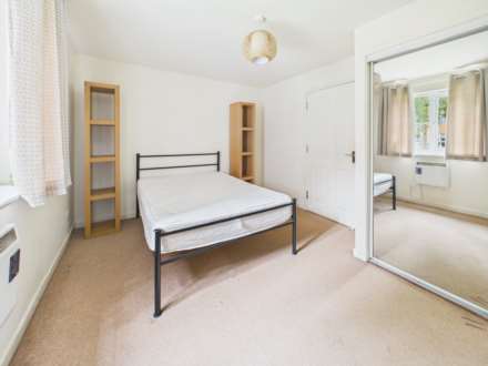 Flat 1, 6 Tullis Gardens, G40 1AF, Image 4