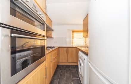 Highcroft Avenue, Croftfoot, Image 10