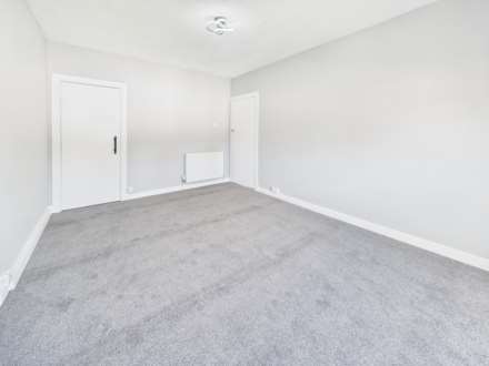 Highcroft Avenue, Croftfoot, Image 12