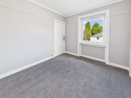 Highcroft Avenue, Croftfoot, Image 13