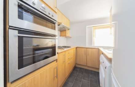 Highcroft Avenue, Croftfoot, Image 4