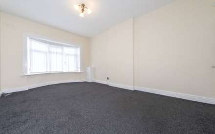 Muirdrum Avenue, Cardonald, Image 10