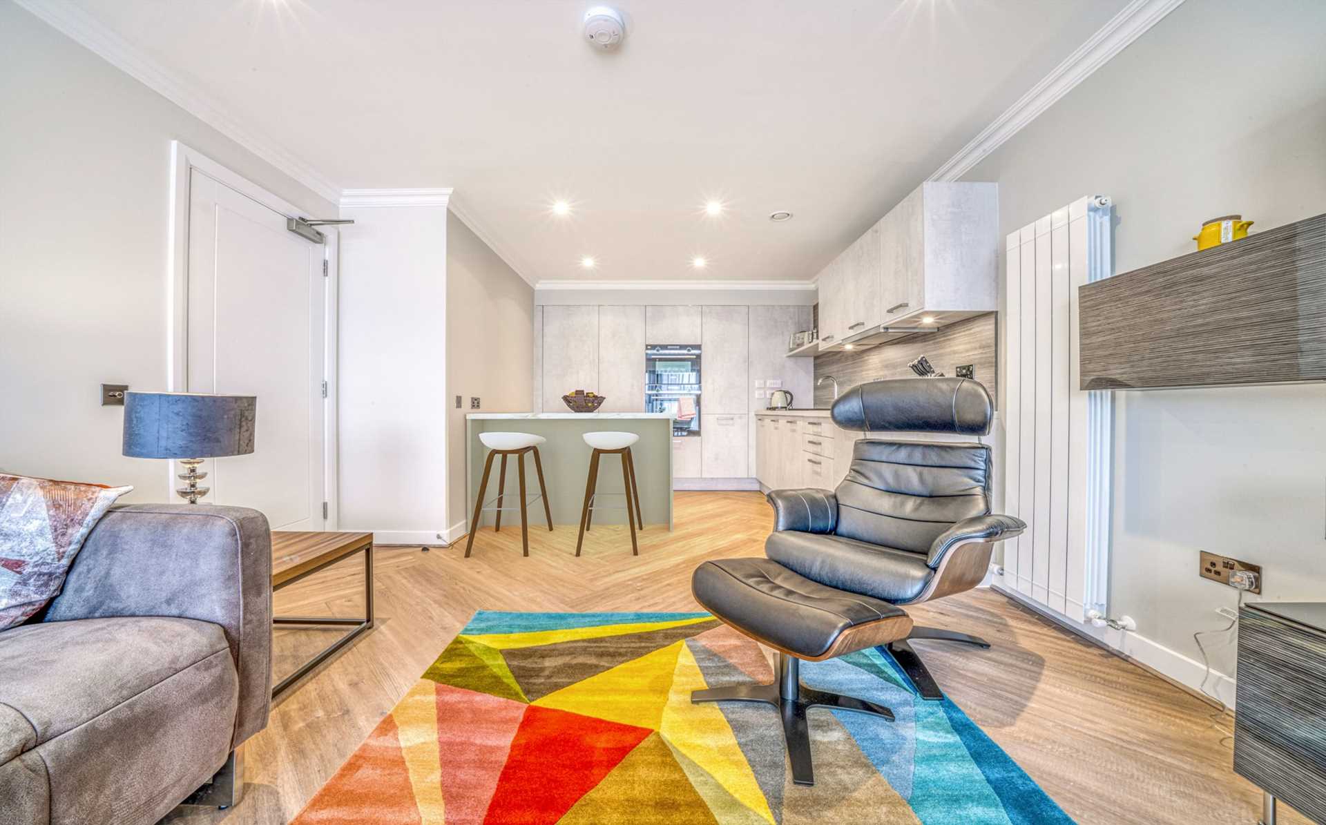 Minerva Street, Glasgow, Image 9