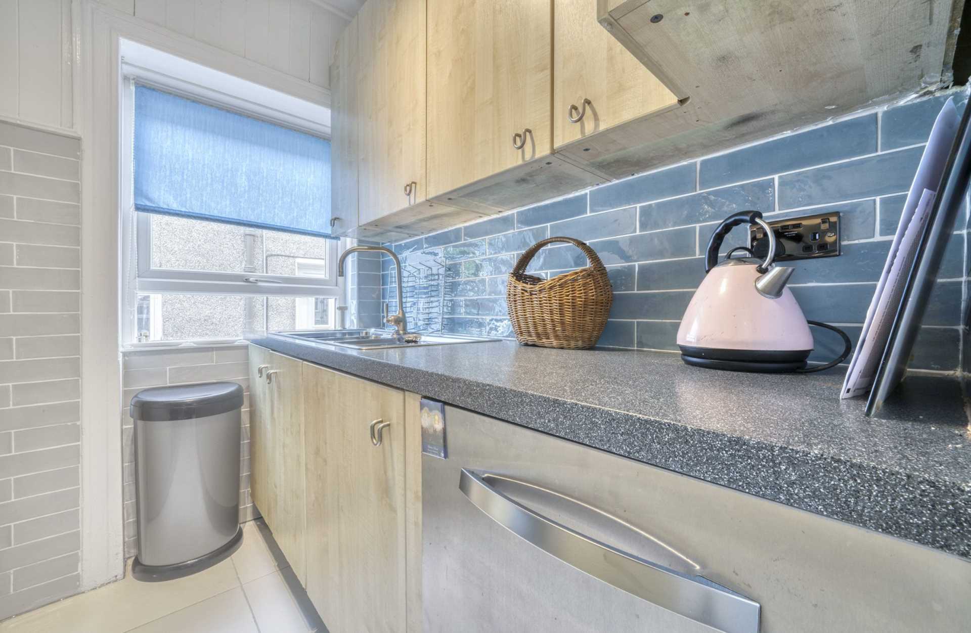 Montford Avenue, Kingspark, Image 13