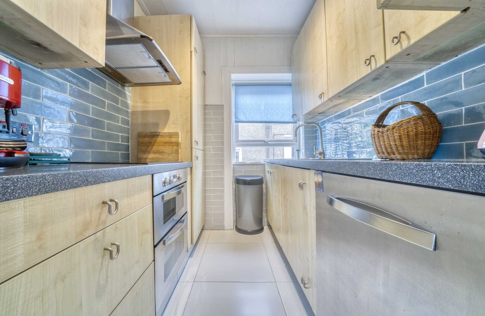 Montford Avenue, Kingspark, Image 7