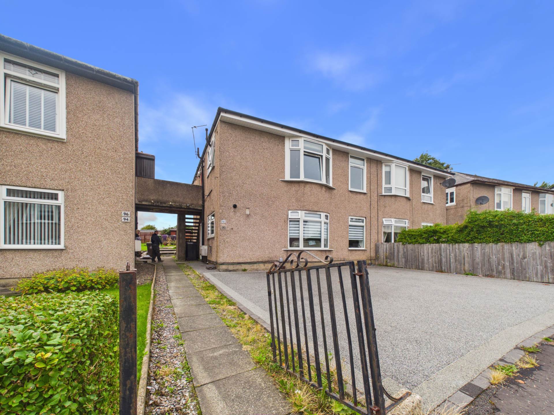 Curling Crescent, Glasgow, Image 1